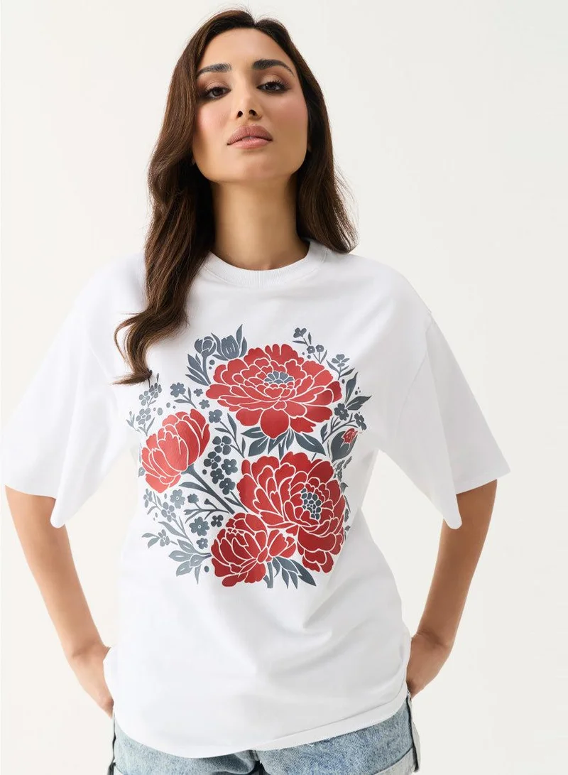 Zigzag Floral Printed Oversized White T-shirt